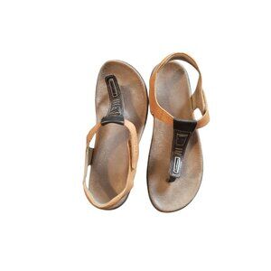 Taos Storyteller Leather Strappy Wmn 8 Casual Comfort Sandals